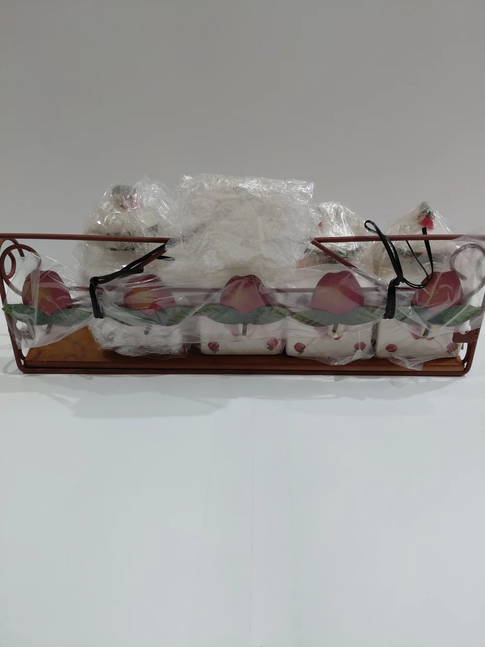 LTD Commodities LLC New Retro Apple Rack 5 Jars With Apple Rack & Deco Hangers